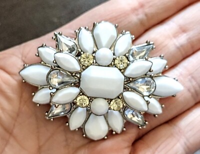 #ad Vintage Large Silvertone White Lucite Clear Yellow Rhinestone Brooch Stunning $22.00