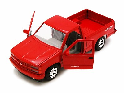 #ad MotorMax 1992 Chevy 454SS Pickup Truck 1:24 Scale die cast metal model Red $22.95