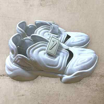 #ad Nike Air Aqua Rift Split Toe Tabi Sneaker White Size US Women#x27;s 7 $79.99