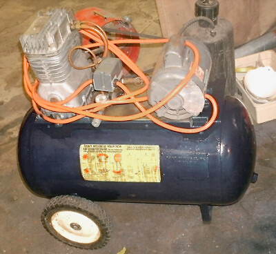 #ad PICKUP ONLY Sears Air Compressor 20Gal 2 Cylinder Piston Pump amp; 85 feet of hose. $150.00