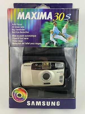#ad Samsung camera Maxima 30s with box and carrying case powers on C $39.00
