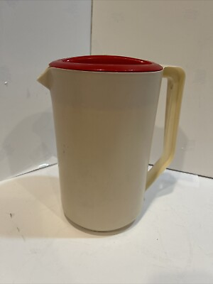 #ad Rubbermaid One Gallon Drink Juice Tea Pitcher Ivory with Red Lid VINTAGE $17.00