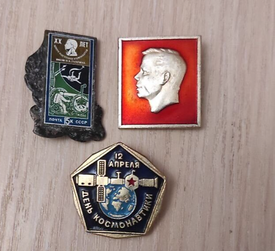 #ad Soviet badges USSR Cosmonaut Gagarin Space Flights Into space $148.69