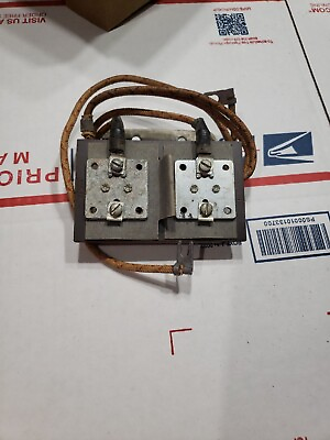 #ad 1953 54 CHEVY JUNCTION BLOCK IN BOX NOS GM 986630 BEL AIR PASSENGER MODELS 882 $25.00