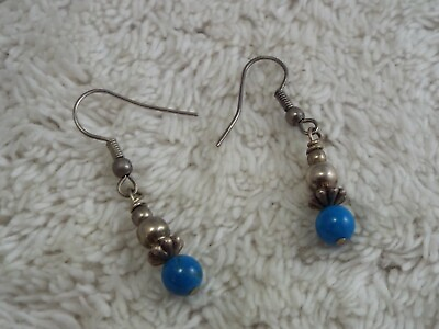 #ad Silvertone Blue Bead Pierced Earrings C62 $0.99