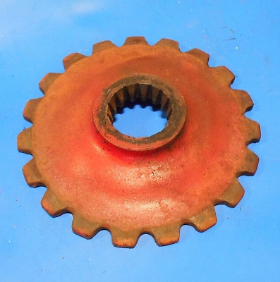 #ad New Holland 270 square baler Driven Sprocket Used 37781 $75.99