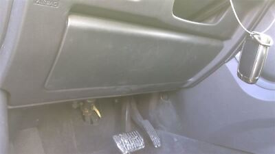 #ad Driver Air Bag Front Driver Knee Fits 15 19 DISCOVERY SPORT 1301023 $169.99