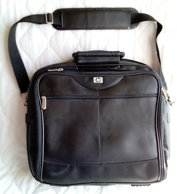 #ad Pre owned HP Hewlett Packard Laptop Brand Heavy Carry Shoulder Bag $9.90