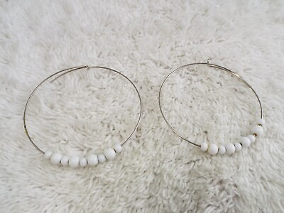 #ad Silvertone White Bead Hoop Pierced Earrings C68 $0.99