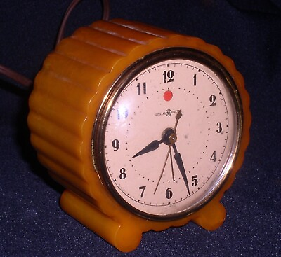 #ad G.E. Telechron Model 7H80 Butterscotch Catalin Electric Table Clock Working $199.00