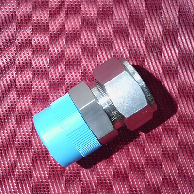 #ad Hy Lok® 1quot; Tube OD x 1quot; NPT Male Pipe STRAIGHT CONNECTOR 316SS quot;Bored Thruquot; $35.00