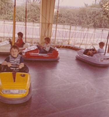 #ad 146 Bumping Cars Kids Children Amusement Park Driving PHOTO VTG ORG COLOR OLD $16.99