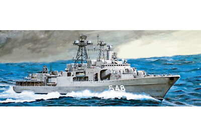 #ad Plastic Model 1 700 Russian Navy Missile Destroyer Admiral Panteleyev Skywave Se $171.17