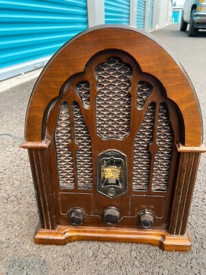 #ad Radio Retro style Am Fm radio with wood cabinet solid state. $30.00