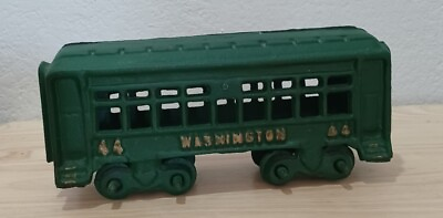 #ad Vintage Washington #44 Cast Iron Passenger Model Train Car Green Collectible $19.99