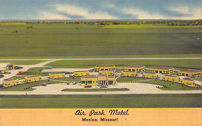 #ad Mexico Missouri 1952 Postcard Air Park Motel $6.31