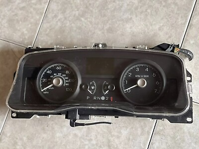 #ad 07 Lincoln Town Car Instrument Speedometer Cluster 7W13 10849 AE $200.00