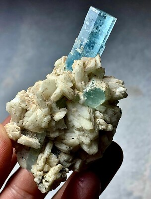 #ad 90 Gram beautiful terminated aquamarine crystal Specimen from Pakistan $1999.99