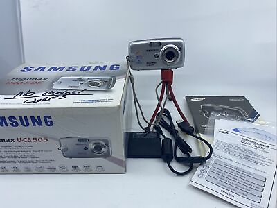 #ad Samsung Camera Digimax u ca505 5MP Zoom Digital Camera Silver No Charger $29.99