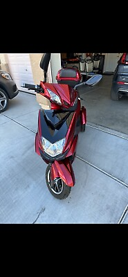 #ad E Wheel Electric Scooter 8 Miles $2200.00
