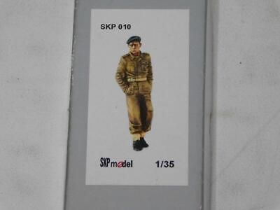 #ad 1 35 SKP Resin Figure Model Kit WWII RAF Personnel NEW 010 $14.07