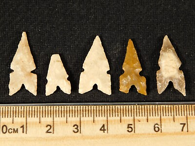 #ad Lot of FIVE Nice Ancient Triple Notch North African Tidikelt Arrowhead s 7.90 $29.99