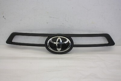 #ad Toyota Hilux Front Bumper Grill Trim With Badge 2020 ON 53125 0K580 Genuine GBP 100.00