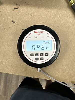 #ad Mercoid Electronic pressure switch range 0 600 psi 1 4quot; EDA $400.00