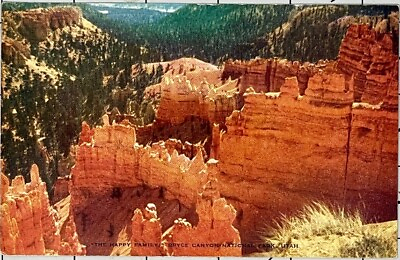 #ad 1940s UTAH BRYCE CANYON NATIONAL PARK THE HAPPY FAMILY CHROME POSTCARD $9.71