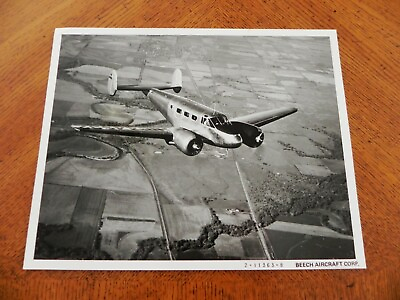 #ad KGgallery Beechcraft Beech Aircraft USAF Military Photo Airplane Plane D18S Twin $70.00