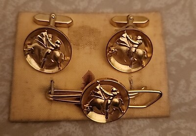 #ad Vintage Bull Fighter Matador Cufflinks And Tie Clip Gold Tone NOS New Old Stock $16.95