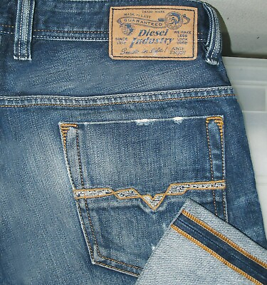 #ad *HOT ITALY Men DIESEL SAFADO 8YM Slim STRAIGHT DISTRESS Jeans 31 x32 Fit 32x33 $49.95